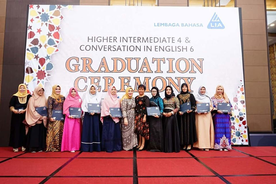 Graduation Ceremony LIA Palembang – LIA Palembang